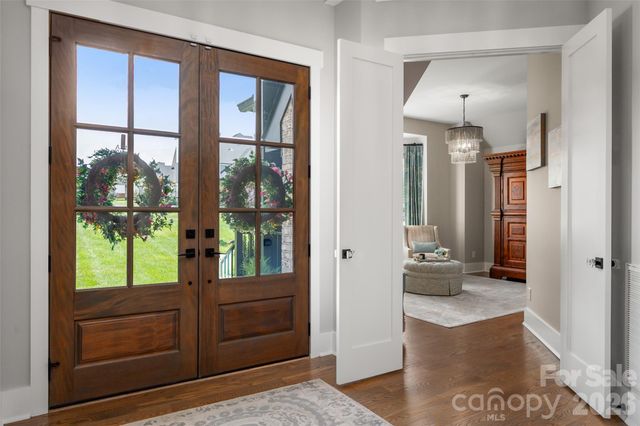 10035 Whispering Falls Avenue, Charlotte, NC 28227
