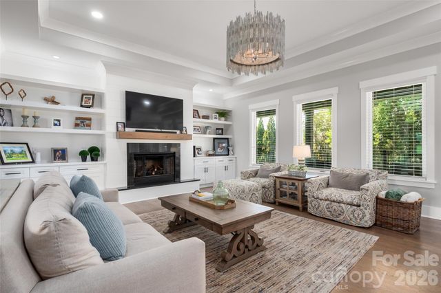 10035 Whispering Falls Avenue, Charlotte, NC 28227