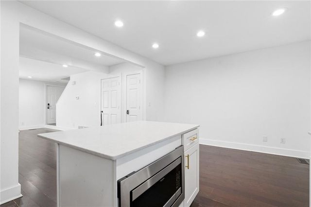 2226 Spring Walk Court, Atlanta, GA 30341
