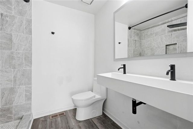 2226 Spring Walk Court, Atlanta, GA 30341