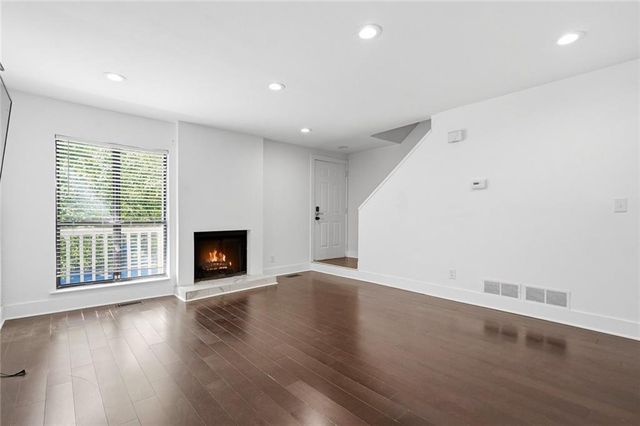 2226 Spring Walk Court, Atlanta, GA 30341