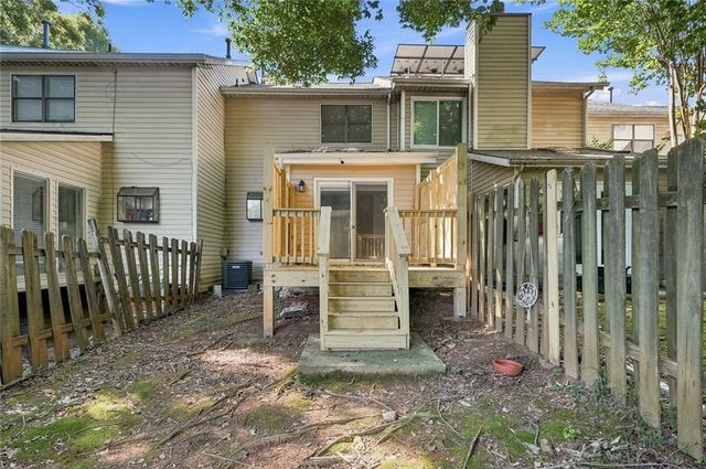 2226 Spring Walk Court, Atlanta, GA 30341