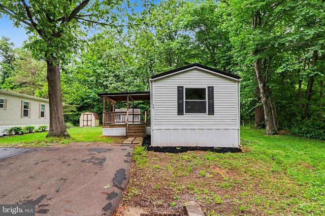 73 S ELMER AVE, Halifax, PA 17032