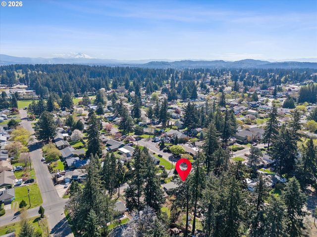 12523 Ne HASSALO St, Portland, OR 97230