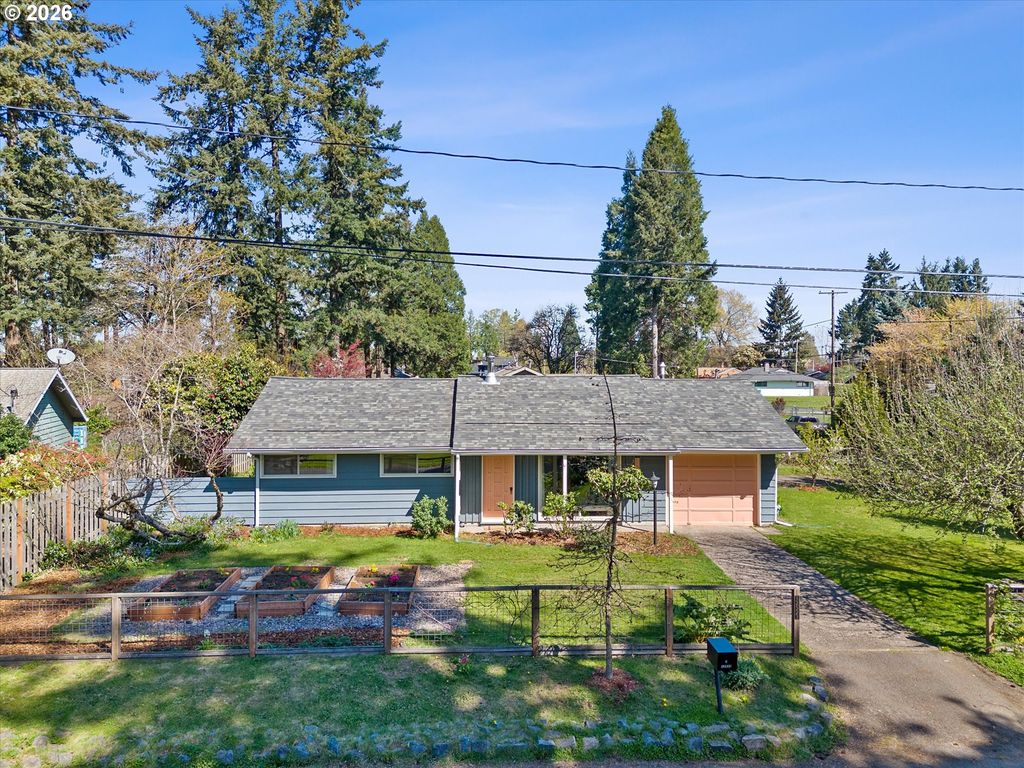 12523 Ne HASSALO St, Portland, OR 97230