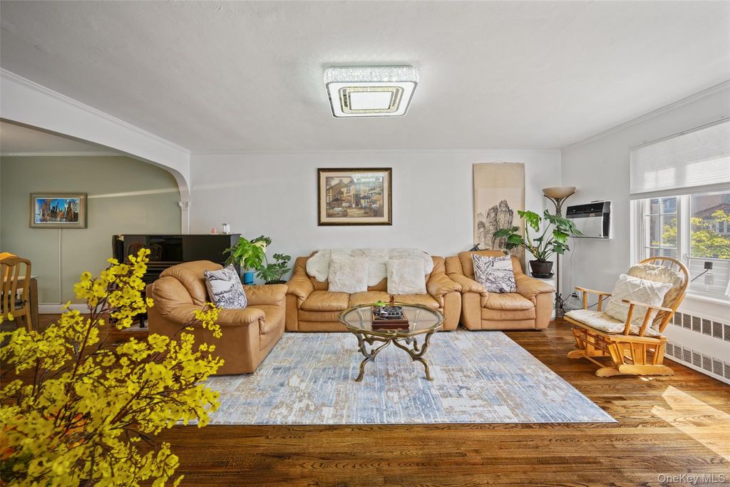 75-31 Furmanville Avenue, Middle Village, NY 11379 — photo 5