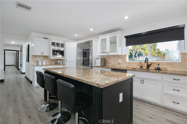 19501 Vintage Street, Northridge, CA 91324