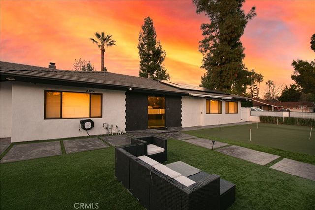 19501 Vintage Street, Northridge, CA 91324