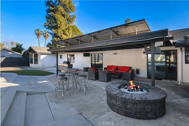 19501 Vintage Street, Northridge, CA 91324