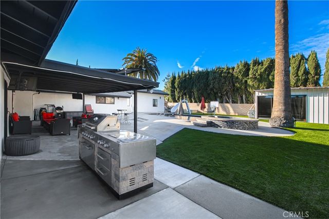 19501 Vintage Street, Northridge, CA 91324