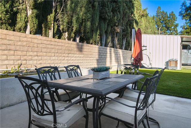 19501 Vintage Street, Northridge, CA 91324