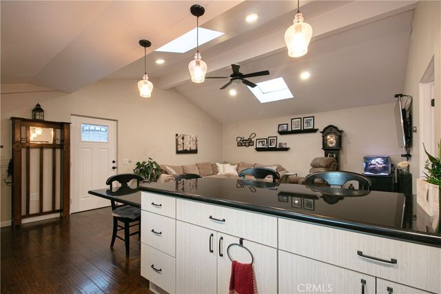 19501 Vintage Street, Northridge, CA 91324