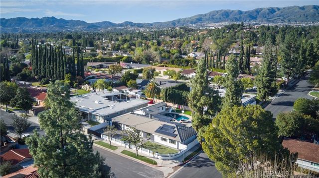 19501 Vintage Street, Northridge, CA 91324