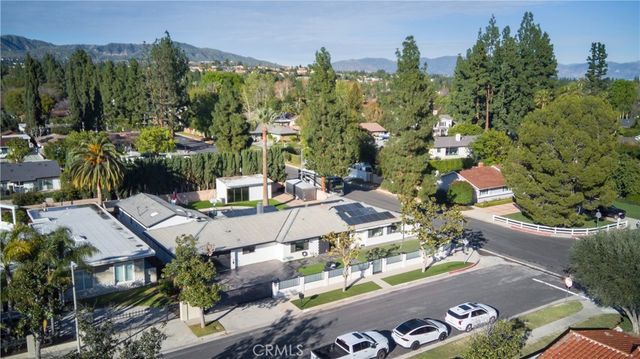 19501 Vintage Street, Northridge, CA 91324