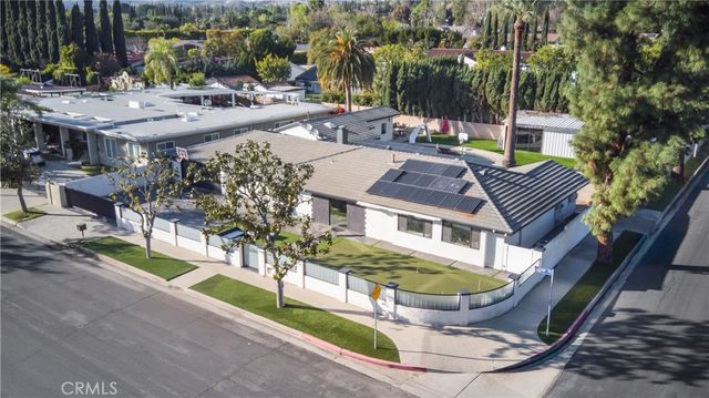 19501 Vintage Street, Northridge, CA 91324