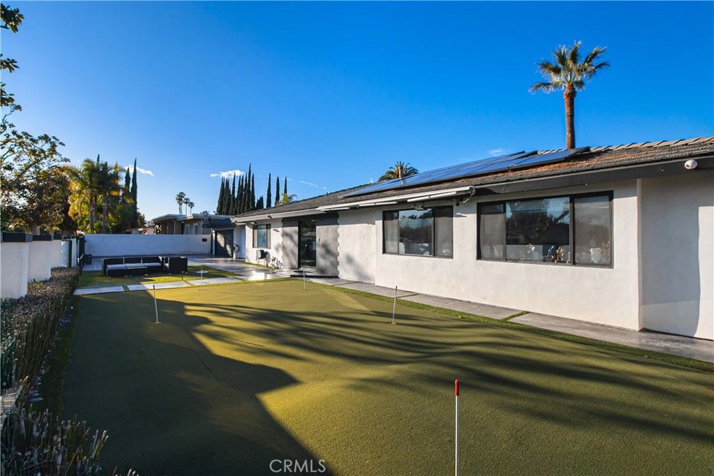 19501 Vintage Street, Northridge, CA 91324