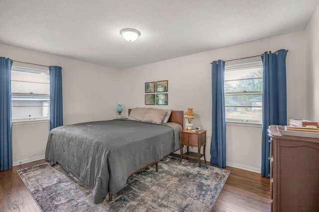 7208 Florida Avenue N, Brooklyn Park, MN 55428