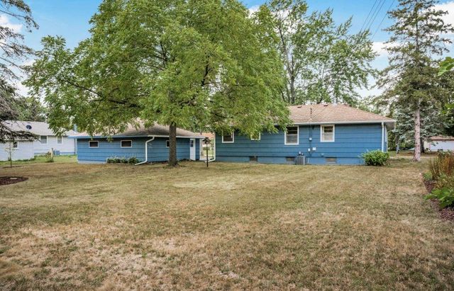 7208 Florida Avenue N, Brooklyn Park, MN 55428