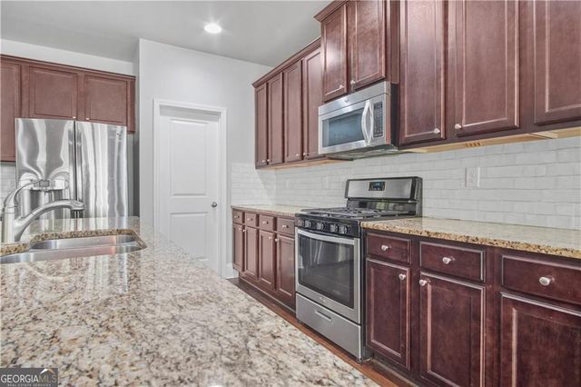 3995 Village Estates Court, Cumming, GA 30040