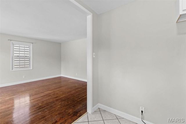 2490 Mullanphy Lane, Florissant, MO 63031