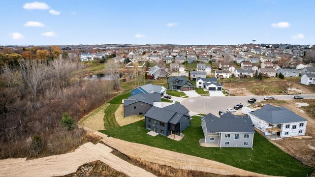 6112 Cody Lane NW, Rochester, MN 55901