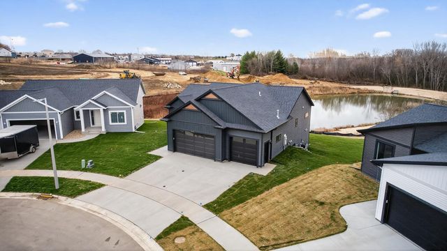 6112 Cody Lane NW, Rochester, MN 55901