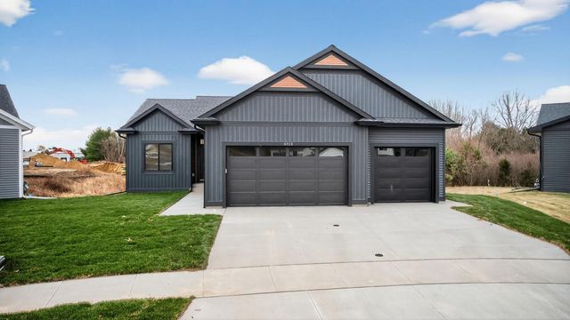6112 Cody Lane NW, Rochester, MN 55901
