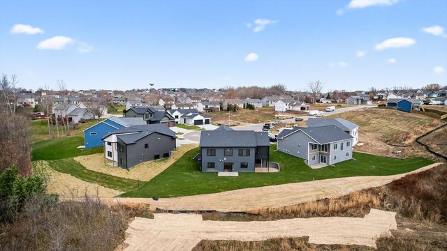 6112 Cody Lane NW, Rochester, MN 55901