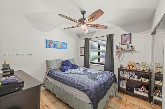 1611 SW 67th Ave, North Lauderdale, FL 33068