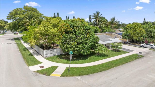 1611 SW 67th Ave, North Lauderdale, FL 33068