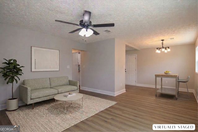 325 Wisconsin Avenue, Warner Robins, GA 31093