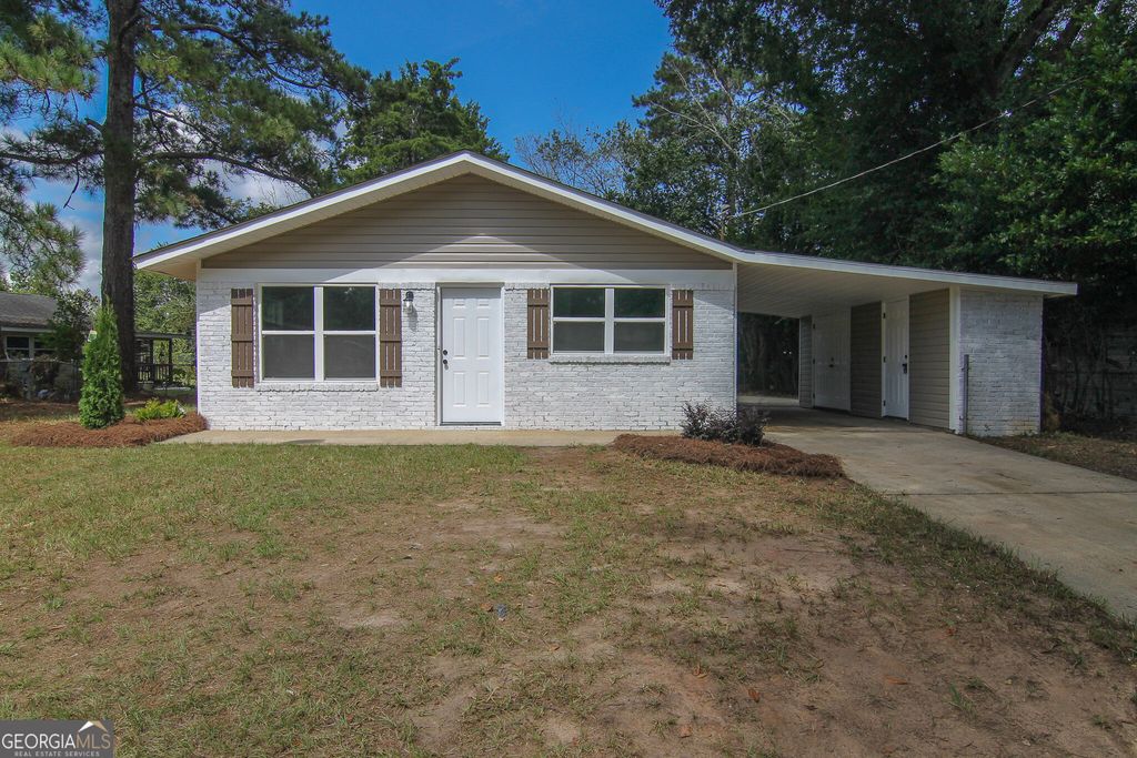 325 Wisconsin Avenue, Warner Robins, GA 31093