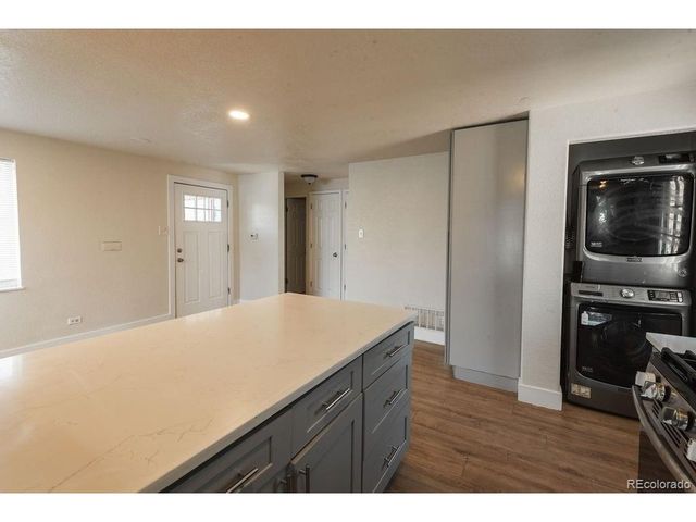 1564 Verbena St, Denver, CO 80220