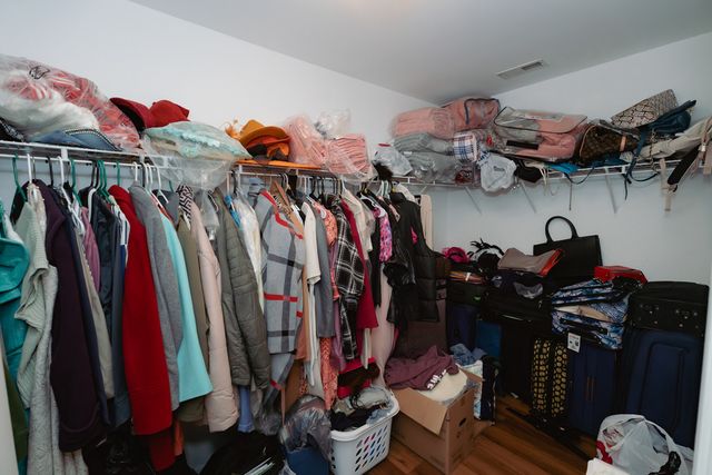 5012 Norwalk Court, Plainfield, IL 60586