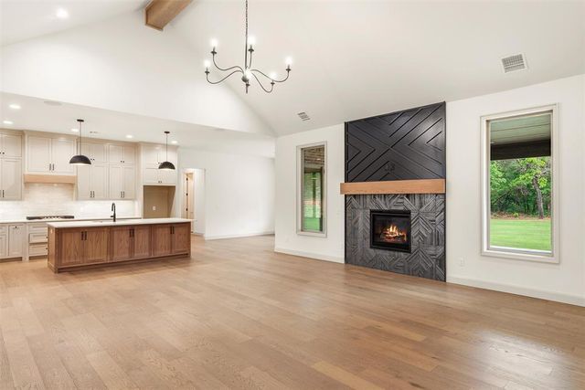 12974 Stagecoach Trail, Arcadia, OK 73007