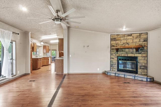 25294 HWY 80, Grand Saline, TX 75140
