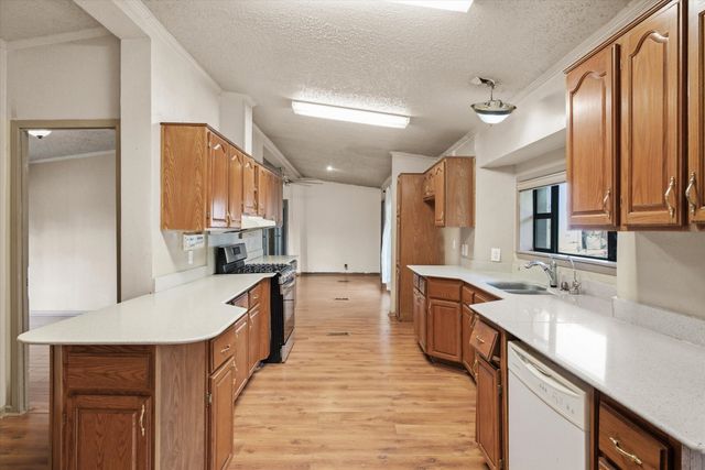 25294 HWY 80, Grand Saline, TX 75140