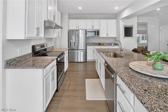 76 Wanda Court, Kent, OH 44240