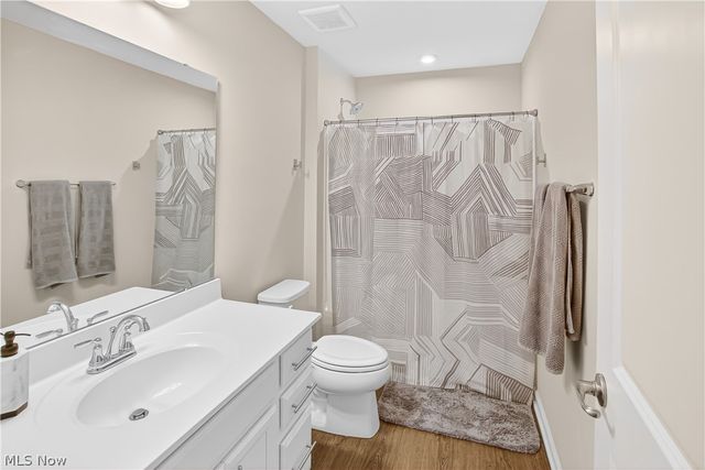 76 Wanda Court, Kent, OH 44240