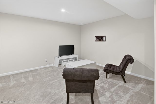 76 Wanda Court, Kent, OH 44240