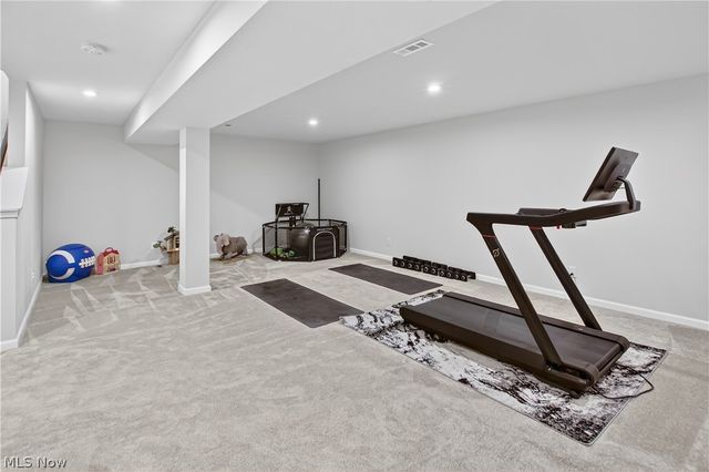 76 Wanda Court, Kent, OH 44240