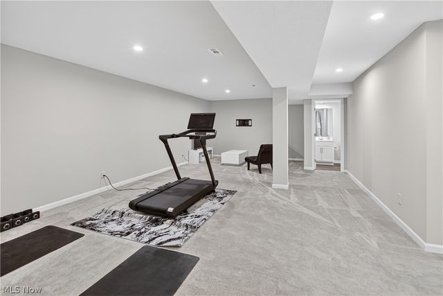 76 Wanda Court, Kent, OH 44240