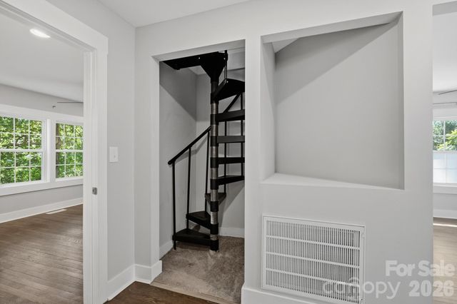 410 N Cannon Boulevard, Kannapolis, NC 28083