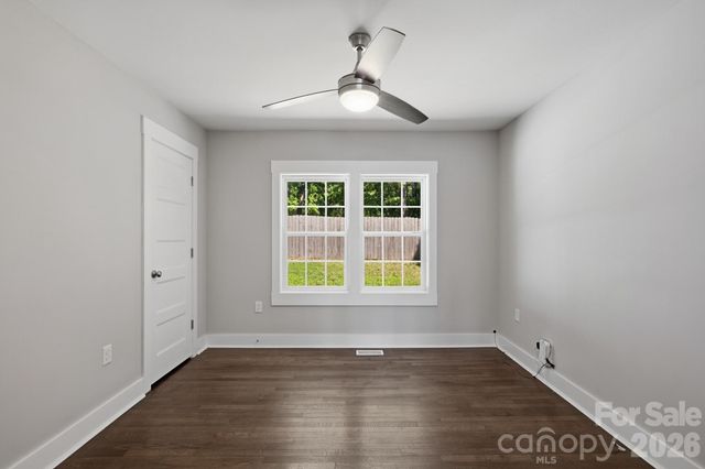 410 N Cannon Boulevard, Kannapolis, NC 28083