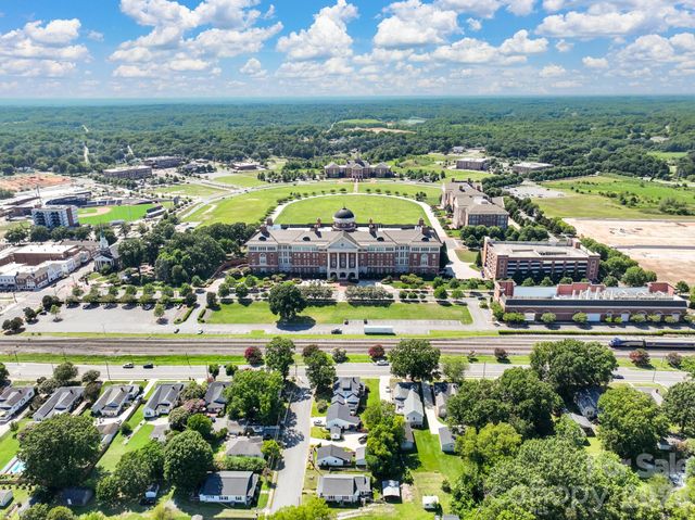 410 N Cannon Boulevard, Kannapolis, NC 28083