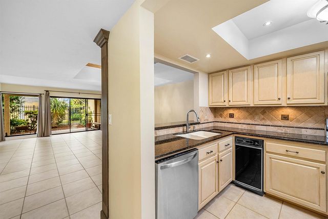 5664 Santiago Circle, Boca Raton, FL 33433