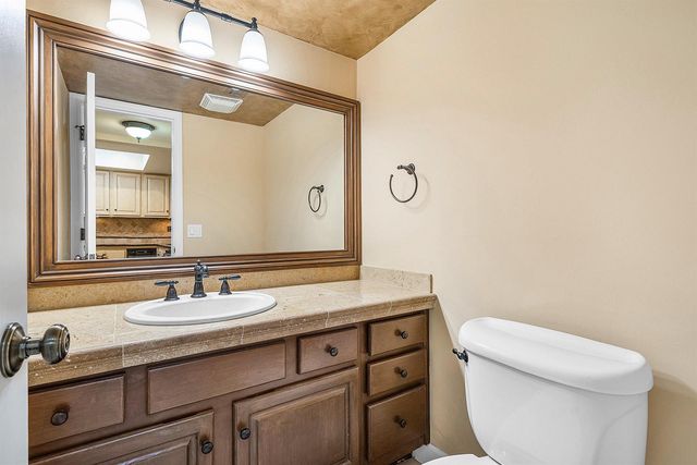 5664 Santiago Circle, Boca Raton, FL 33433