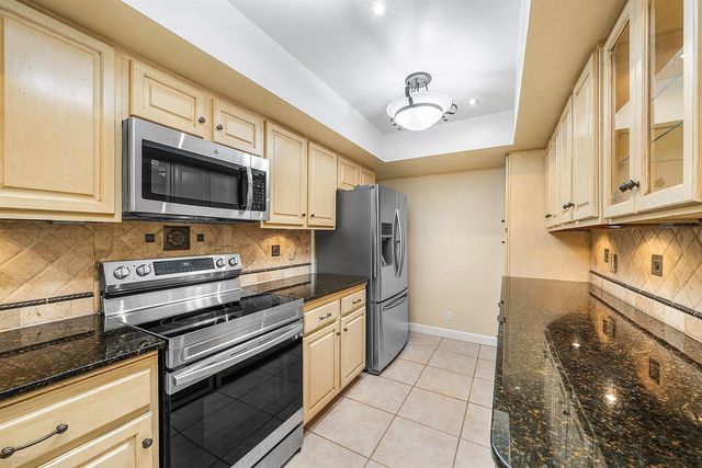 5664 Santiago Circle, Boca Raton, FL 33433