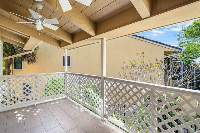 5664 Santiago Circle, Boca Raton, FL 33433