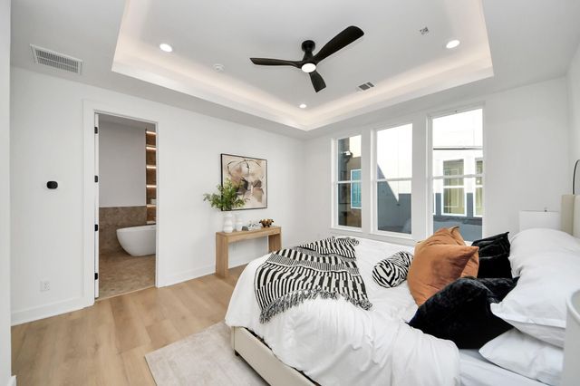 1603 W 25th Street, Houston, TX 77008